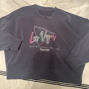 Lululemon softstreme cropped sweatshirt